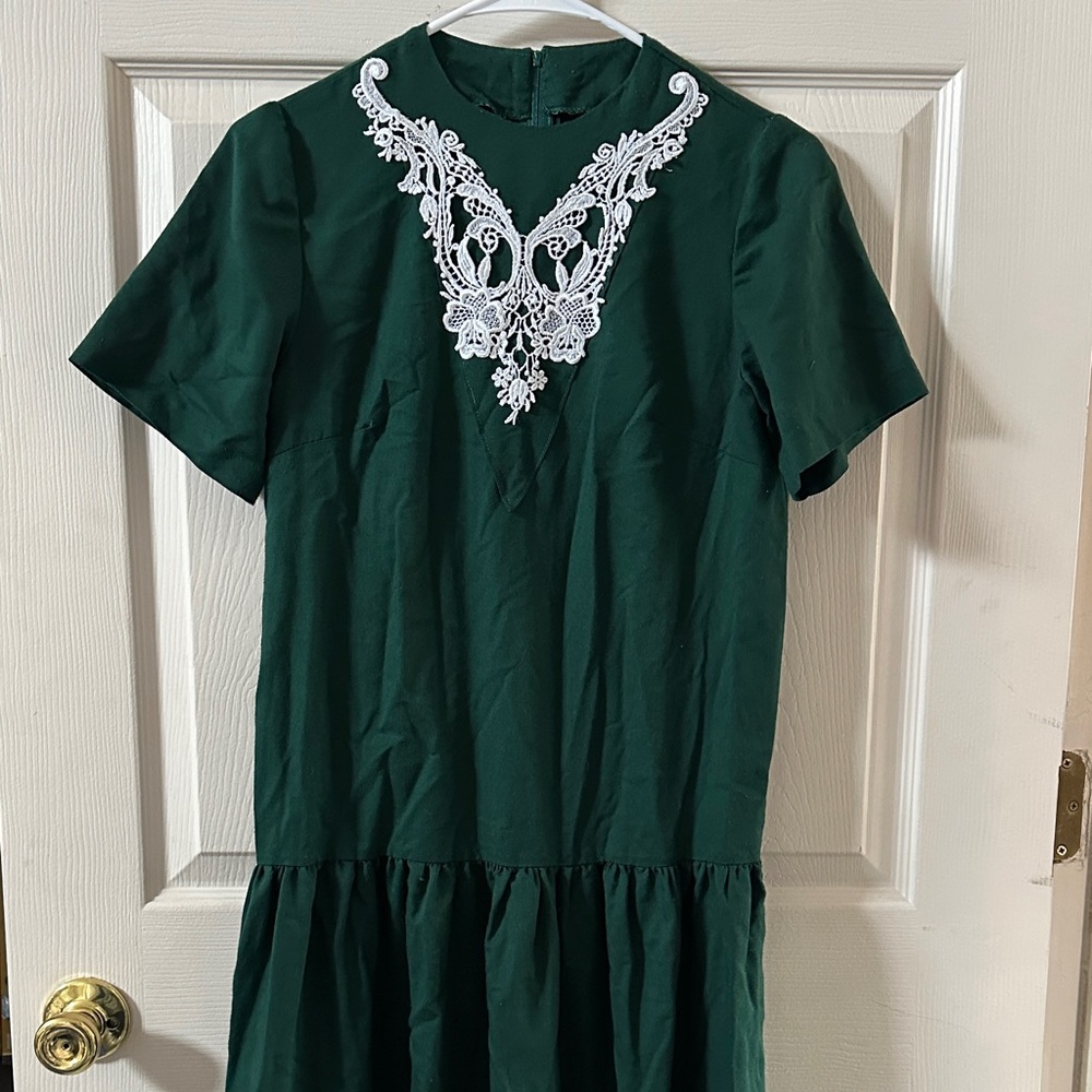 Vintage Midi Green Dress with White Lace Detail